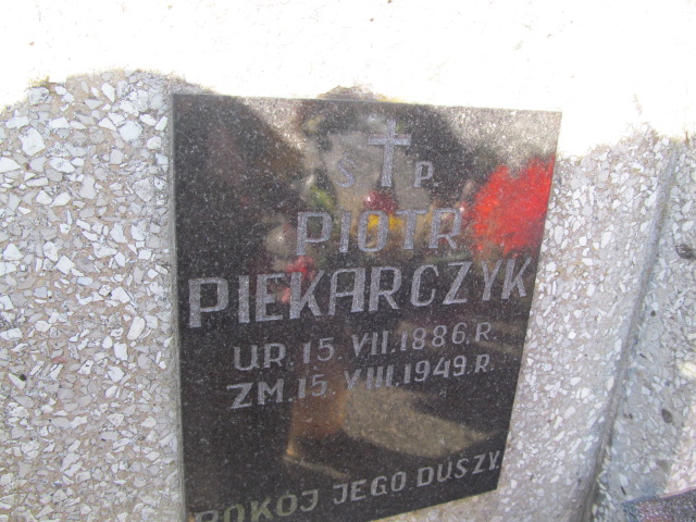 Józef Piekarczyk 1945 Paczółtowice - Grobonet - Wyszukiwarka osób pochowanych